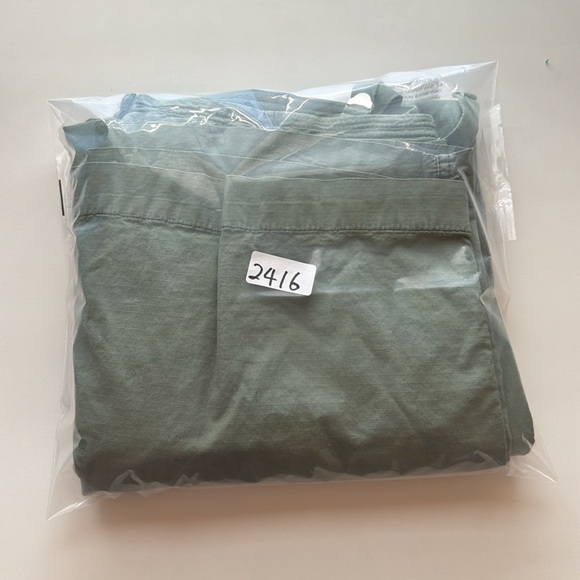 Anthropologie✖️Pilcro Slouchy Fit Surplus Pants Cargo Wide Leg Cropped Pants - Picture 16 of 16